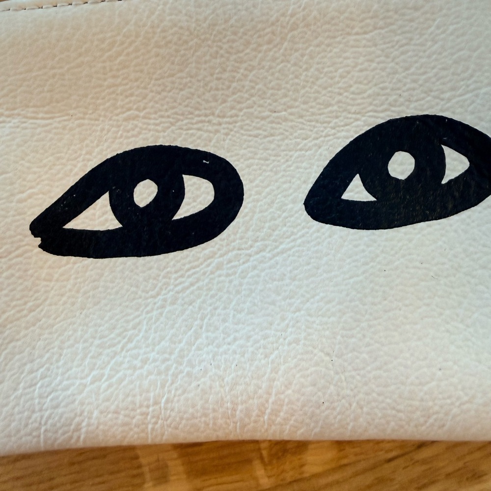 Clare V Cream with black eyes Leather coin clutch NWT - Picture 8 of 11